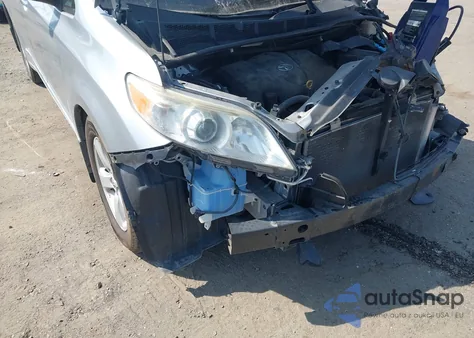 2017 Toyota Sienna Le 8 Passenger z USA, uszkodzony, nr VIN 5TDKZ3DC3HS771467